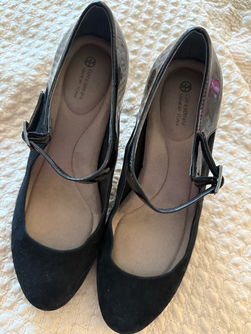Brand New Giani Bernini Suede with Patent Accent Bucket Pumps